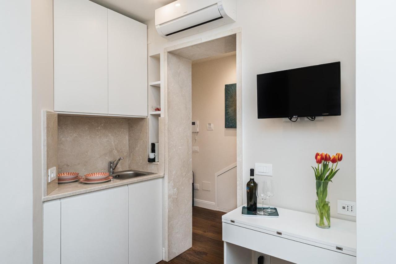 Frattina 35 Apartment Rome Bagian luar foto