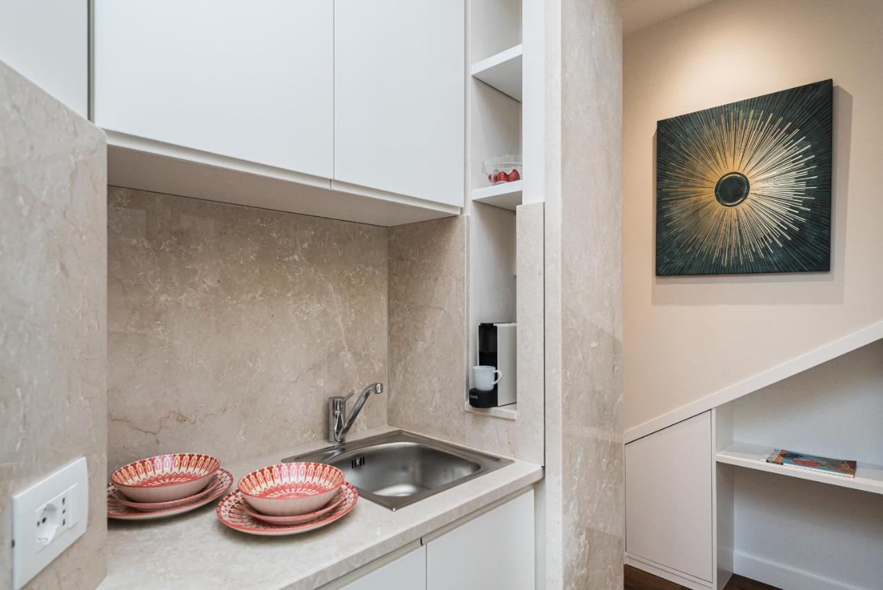 Frattina 35 Apartment Rome Bagian luar foto